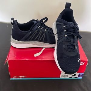 Navy blue/grey/white Puma Pacer size 10